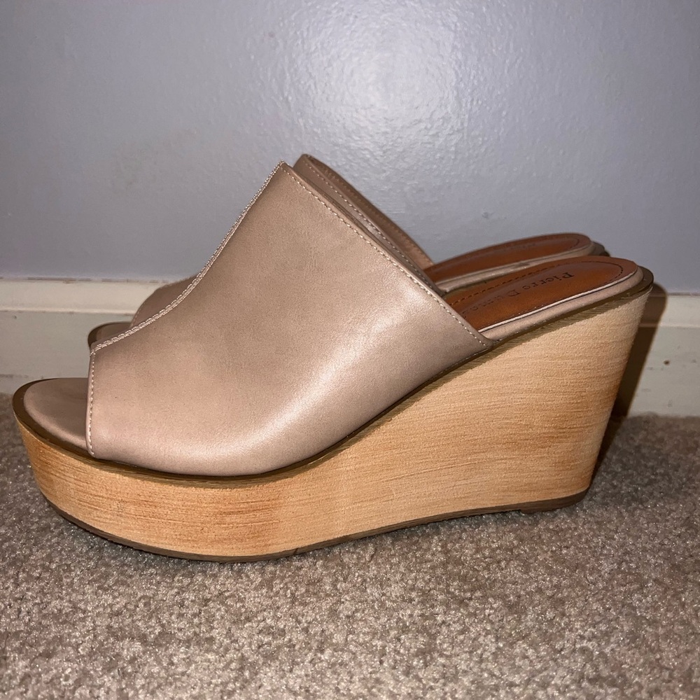 Pierre Dumas Wedge